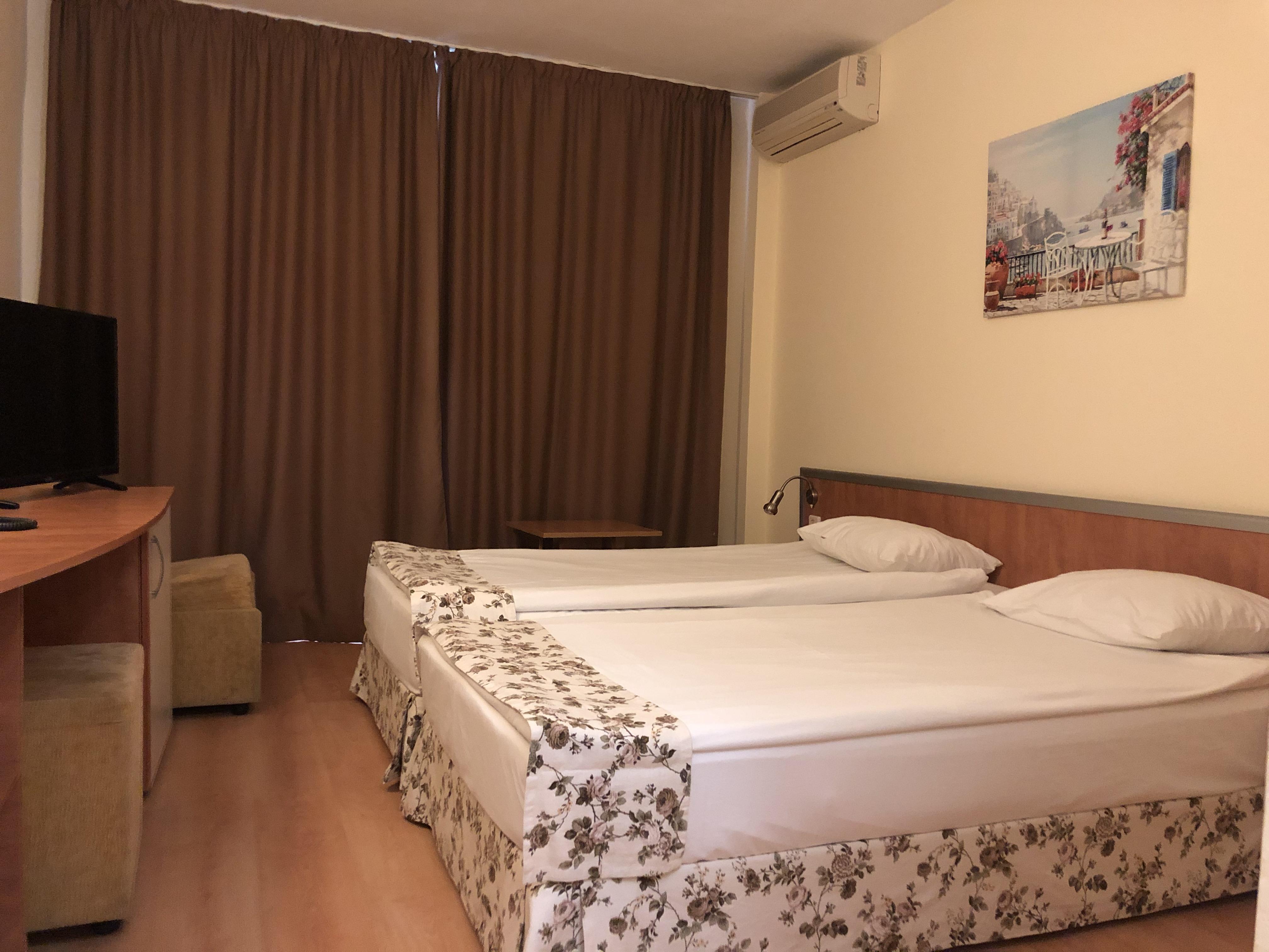 Hotel Atol Slăntjev Brjag Exteriör bild