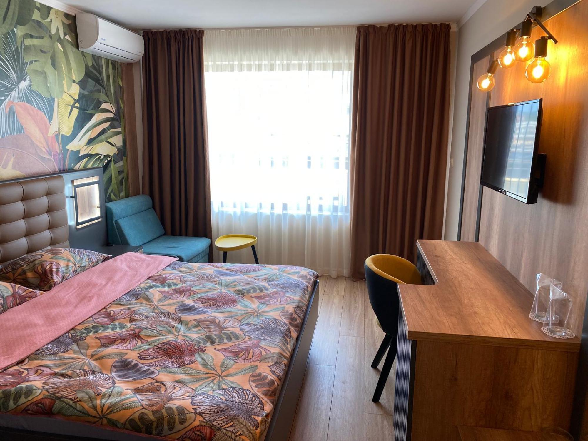 Hotel Atol Slăntjev Brjag Exteriör bild