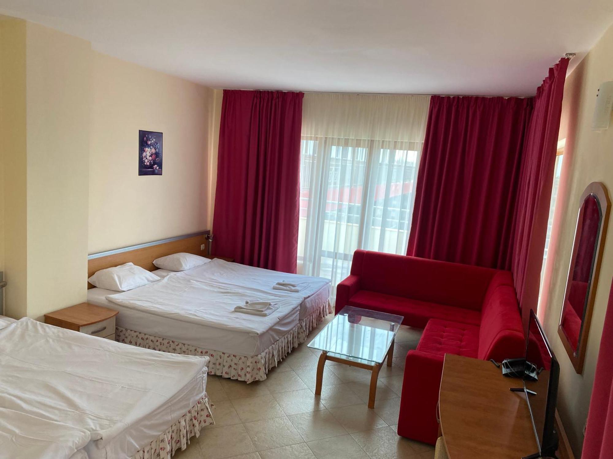 Hotel Atol Slăntjev Brjag Exteriör bild